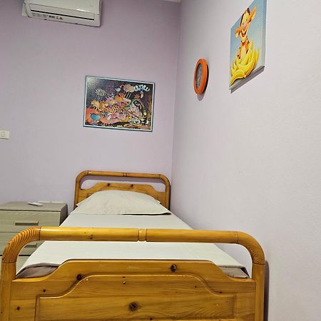 Bral Apartments 8 Two-Bedroom Beachfront Драч Екстериор снимка