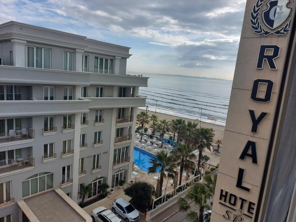 Bral Apartments 8 Two-Bedroom Beachfront Драч Екстериор снимка