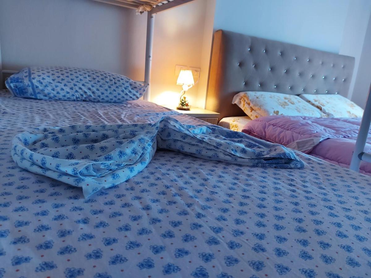 Bral Apartments 8 Two-Bedroom Beachfront Драч Екстериор снимка