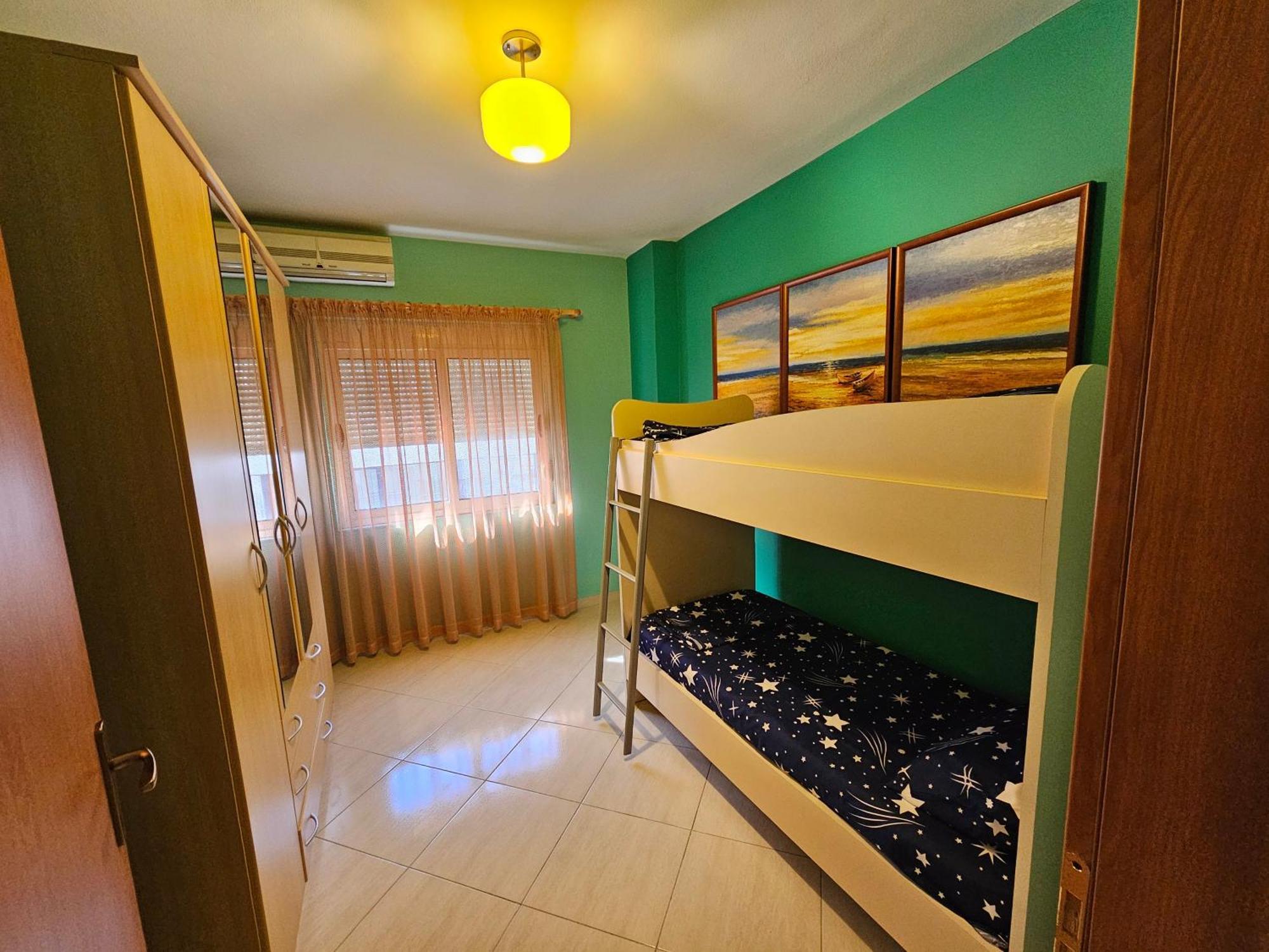 Bral Apartments 8 Two-Bedroom Beachfront Драч Екстериор снимка