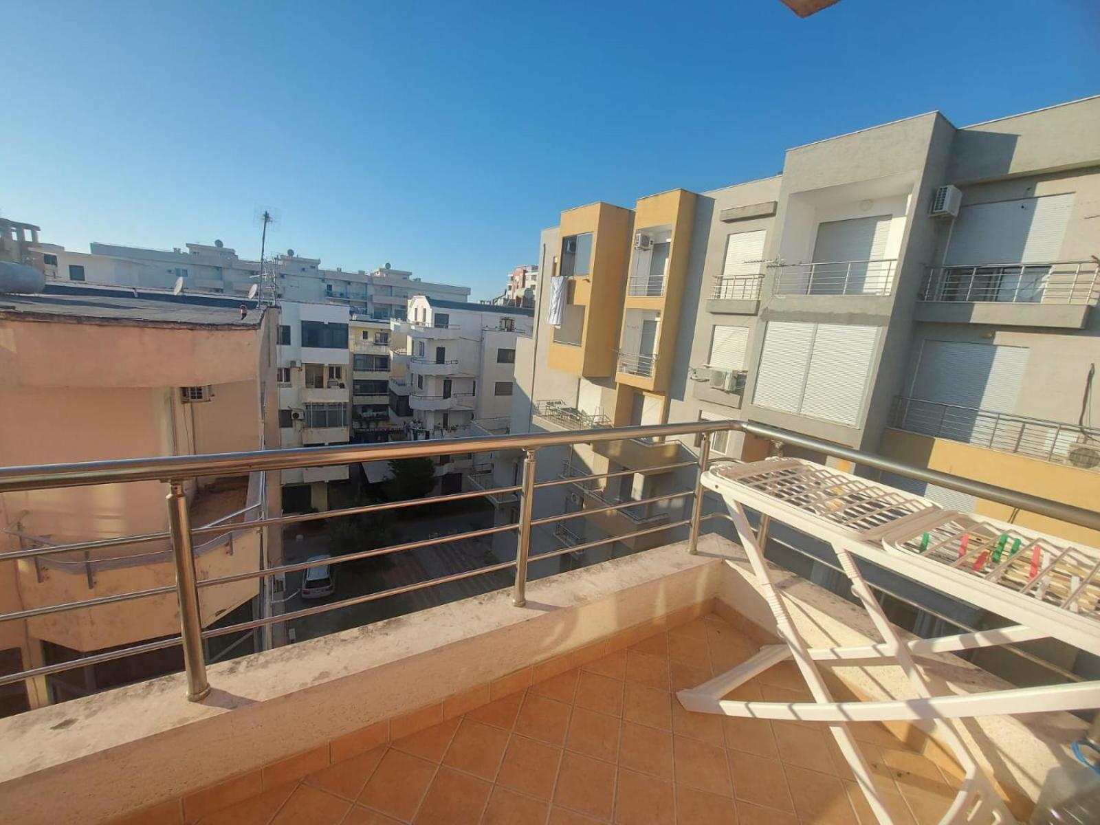 Bral Apartments 8 Two-Bedroom Beachfront Драч Екстериор снимка