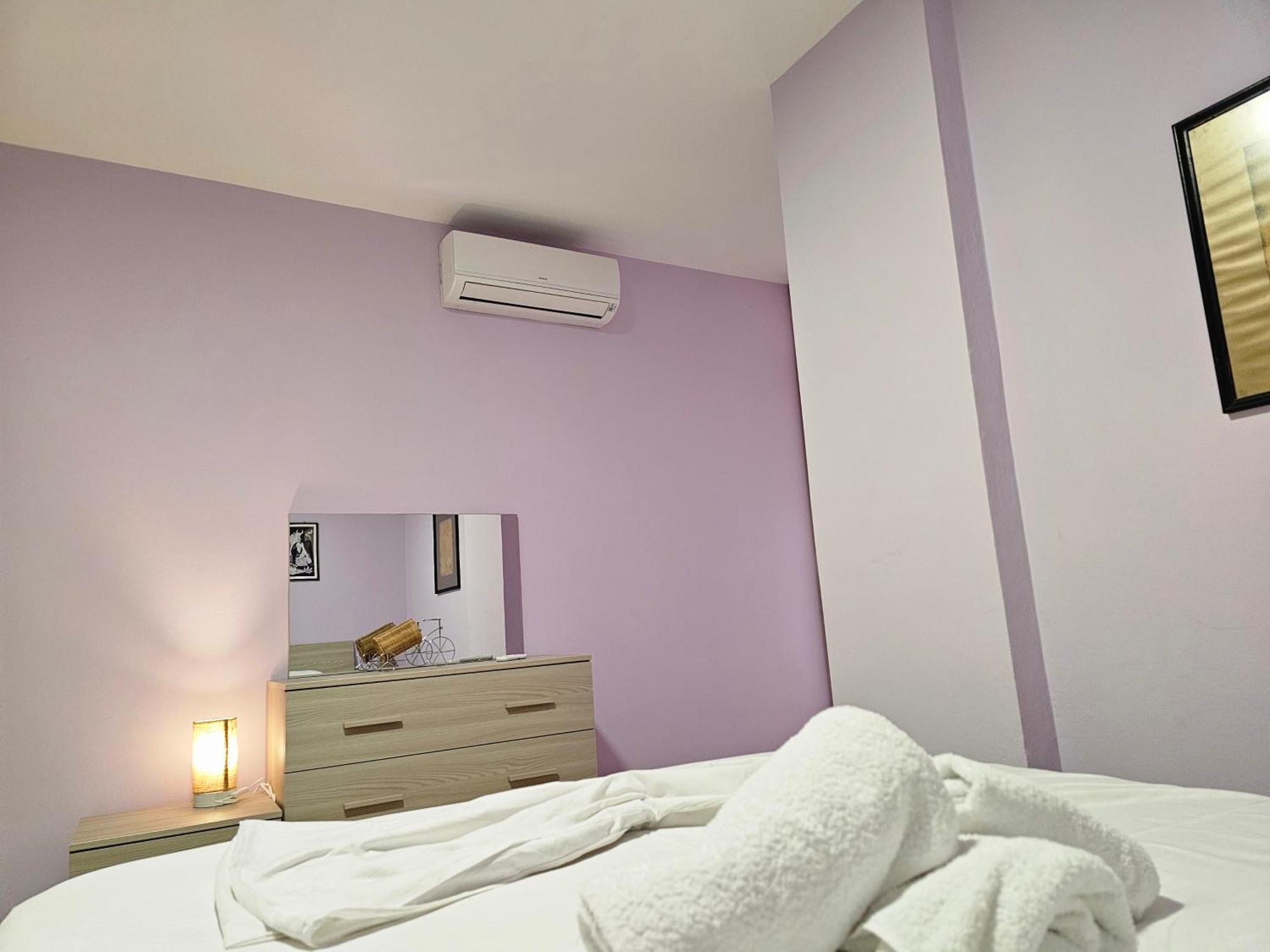 Bral Apartments 8 Two-Bedroom Beachfront Драч Екстериор снимка