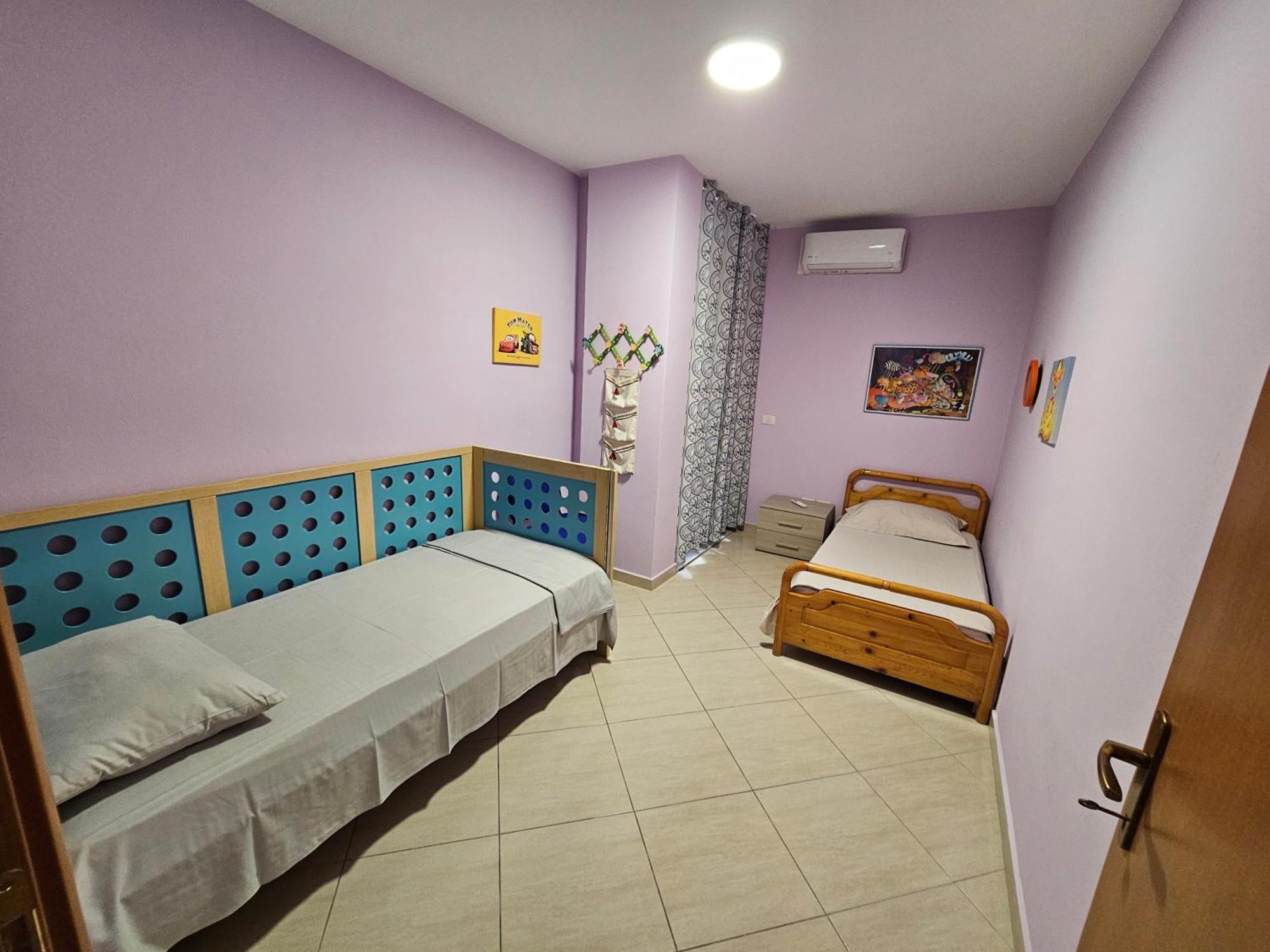 Bral Apartments 8 Two-Bedroom Beachfront Драч Екстериор снимка